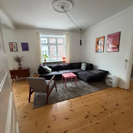 Charming And Spacious In The Heart Of Copenhagen, Vesterbro *