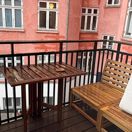 Charming And Spacious In The Heart Of Copenhagen, Vesterbro Appartement Kopenhagen